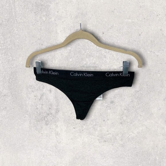 NEW Calvin Klein Black Spell Out Panties Size Medium Logo Thong Underwear NWOT M - Picture 2 of 8